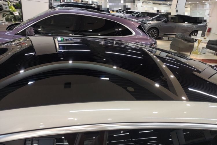 Used IM L6 2025 Ultra Model Roof