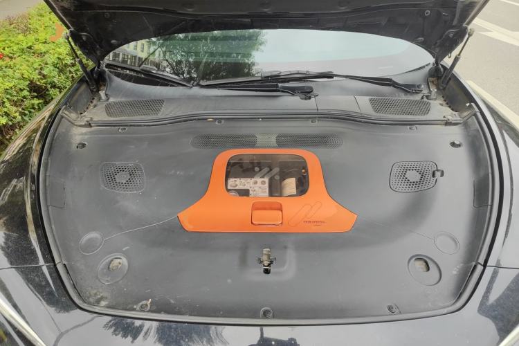 Used IM L7 2022 Pro Model Engine Bay