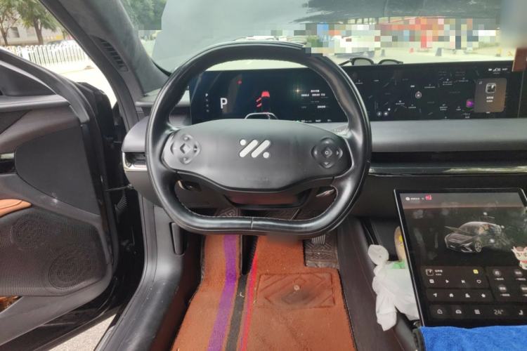 Used IM L7 2022 Pro Model Steering Wheel