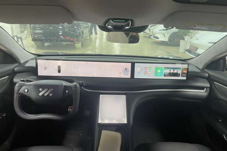 Used IM L7 2024 MAX Extended-Range Version Interior 1