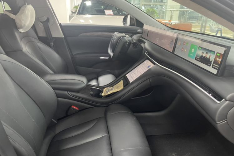 Used IM L7 2024 MAX Extended-Range Version Interior 9