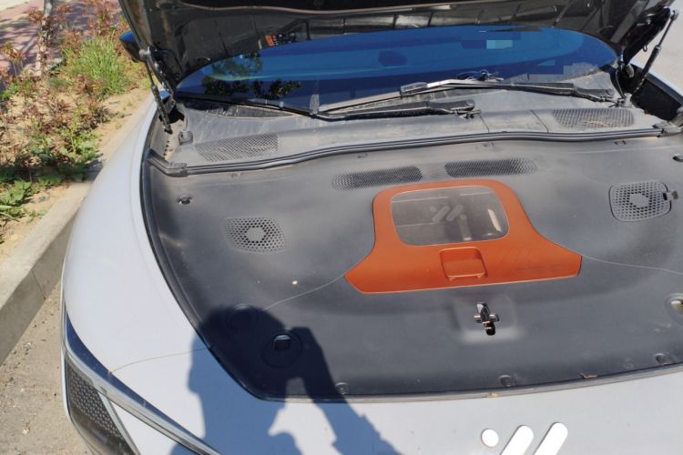 Used IM L7 2022 Pro Model Engine Bay Right