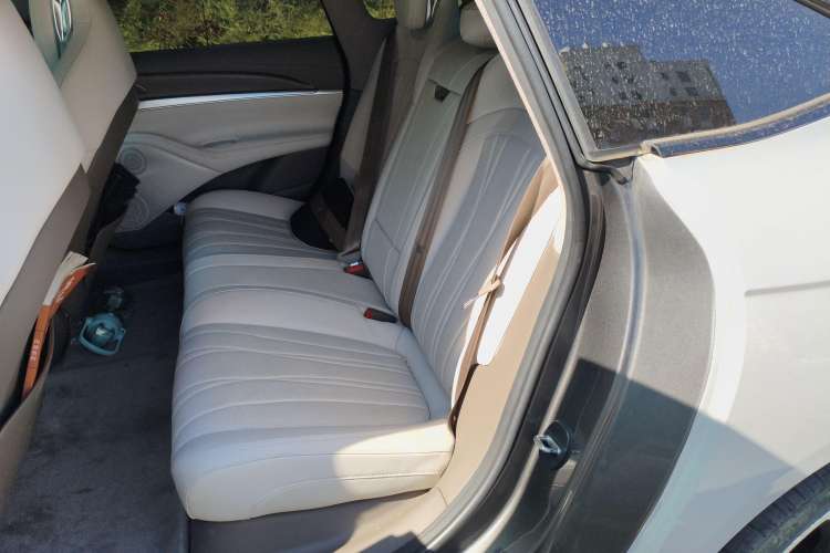 Used IM L7 2022 Pro Model Left Rear Seat