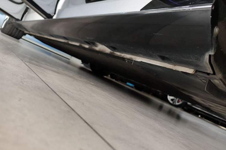 Used IM L7 2022 Pro Model Left Side Sill