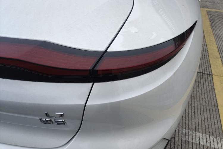 Used IM L7 2022 Dynamic Model Right Rear Taillight