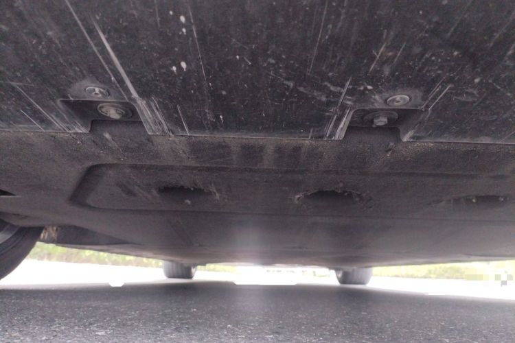 Used IM L7 2022 Dynamic Model Chassis Front