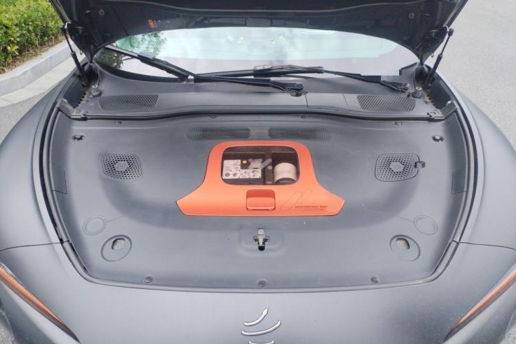 Used IM L7 2022 Dynamic Model Engine Bay