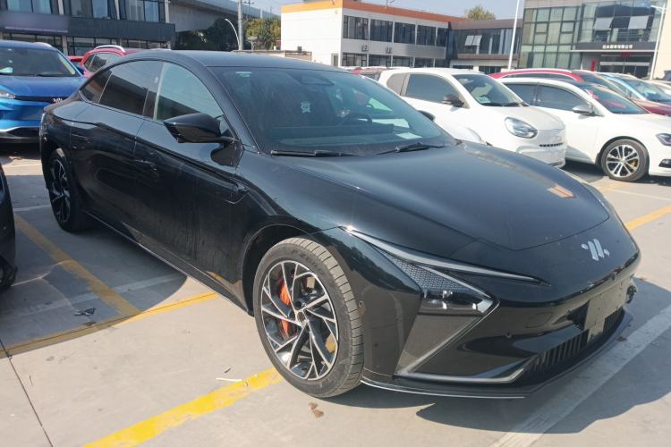 Used IM L7 2022 Dynamic Model Exterior 2