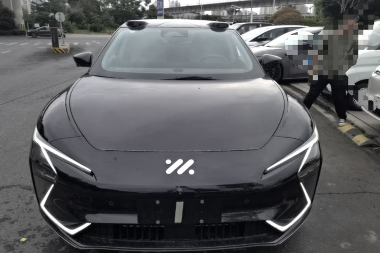 Used IM L7 2022 Dynamic Model Front