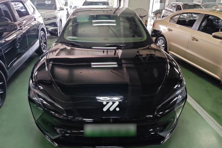 Used IM L7 2022 Dynamic Model Front