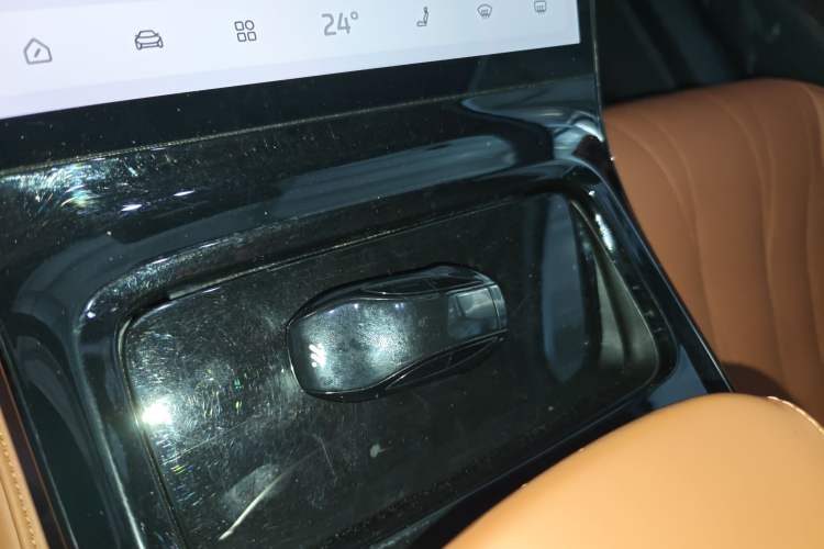 Used IM L7 2022 Dynamic Model Interior 1