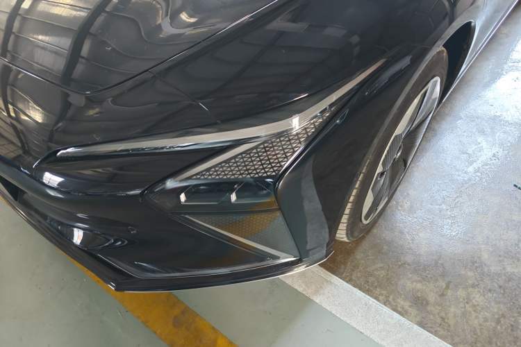 Used IM L7 2022 Dynamic Model Left Front Headlight