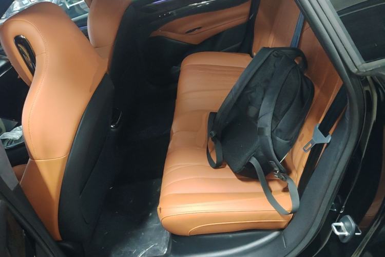 Used IM L7 2022 Dynamic Model Left Rear Seat