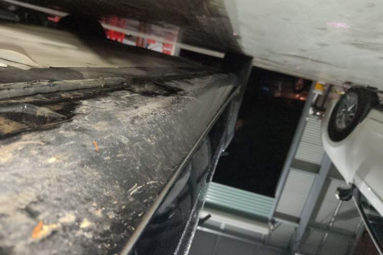 Used IM L7 2022 Dynamic Model Right Side Sill