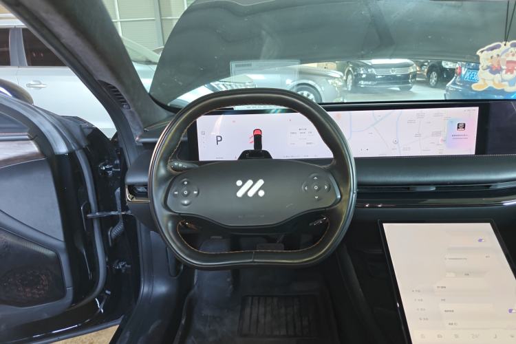 Used IM L7 2022 Dynamic Model Steering Wheel
