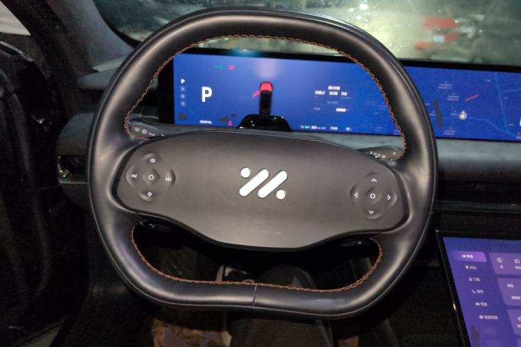 Used IM L7 2022 Dynamic Model Steering Wheel