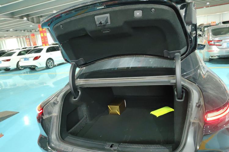 Used IM L7 2022 Dynamic Model Trunk