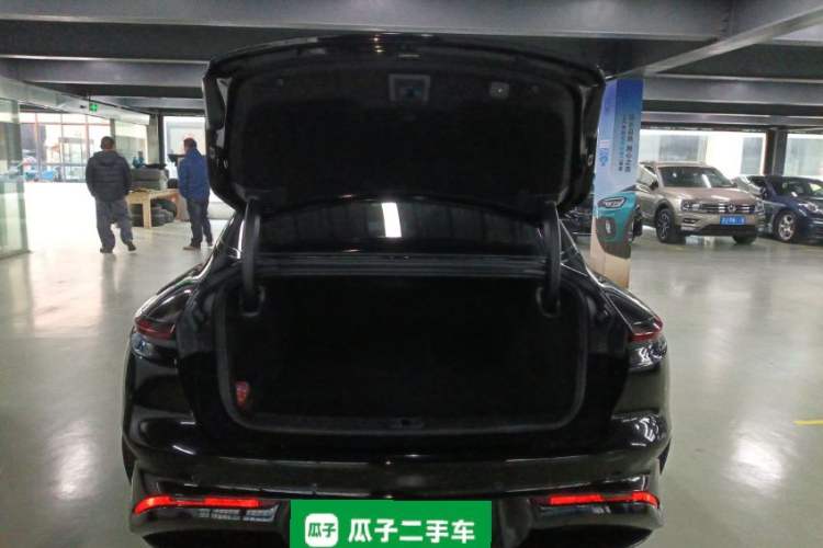 Used IM L7 2022 Dynamic Model Trunk