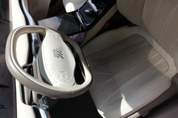 Used IM L7 2022 Dynamic Model Left Front Seat