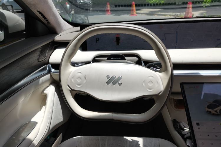 Used IM L7 2022 Dynamic Model Steering Wheel