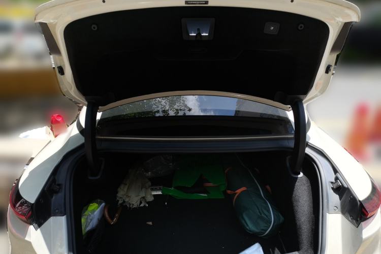 Used IM L7 2022 Dynamic Model Trunk