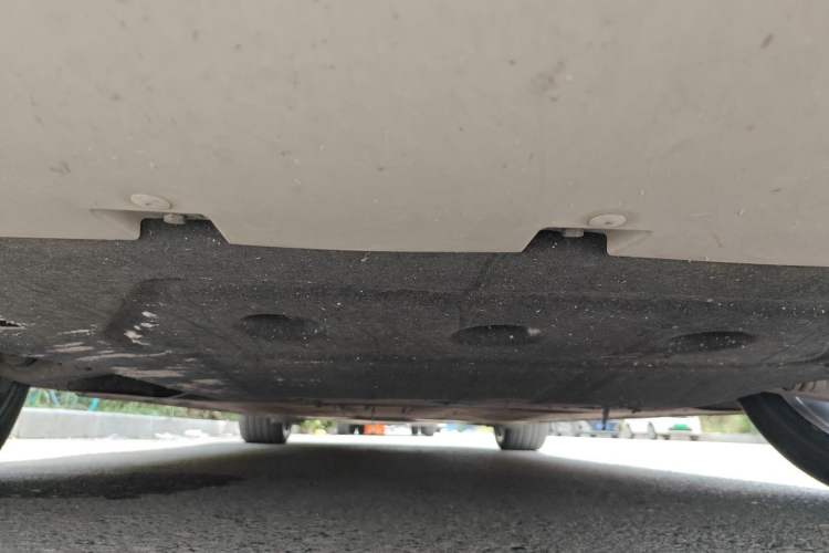 Used IM L7 2022 Angel Wheel Edition Chassis Front