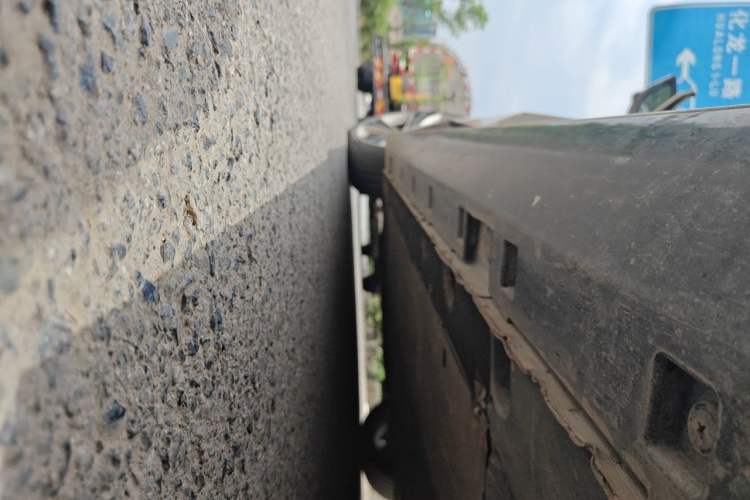 Used IM L7 2022 Angel Wheel Edition Chassis Rear Left