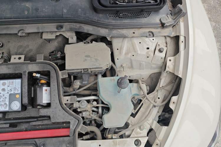 Used IM L7 2022 Angel Wheel Edition Engine Bay Left