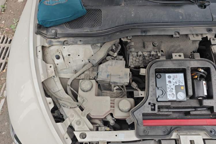 Used IM L7 2022 Angel Wheel Edition Engine Bay Right