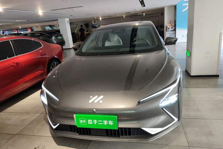 Used IM L7 2022 Dynamic Model Exterior 1