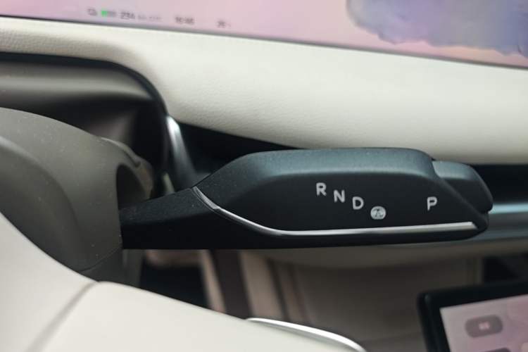 Used IM L7 2022 Pro Model Gear Lever