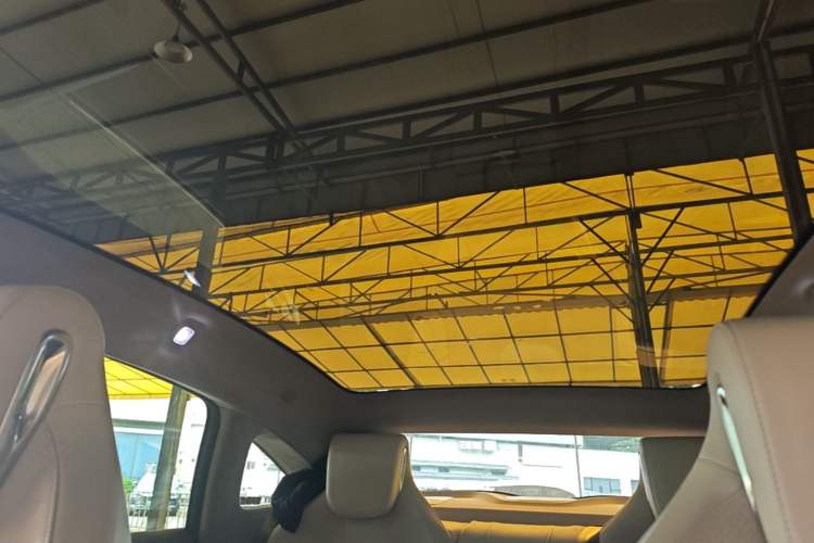 Used IM L7 2022 Pro Model Headliner