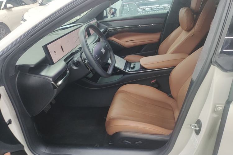 Used IM L7 2022 Pro Model Left Front Seat