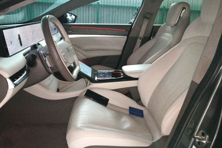 Used IM L7 2022 Pro Model Left Front Seat