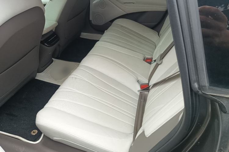 Used IM L7 2022 Pro Model Left Rear Seat