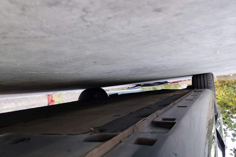 Used IM L7 2022 Dynamic Model Left Side Sill