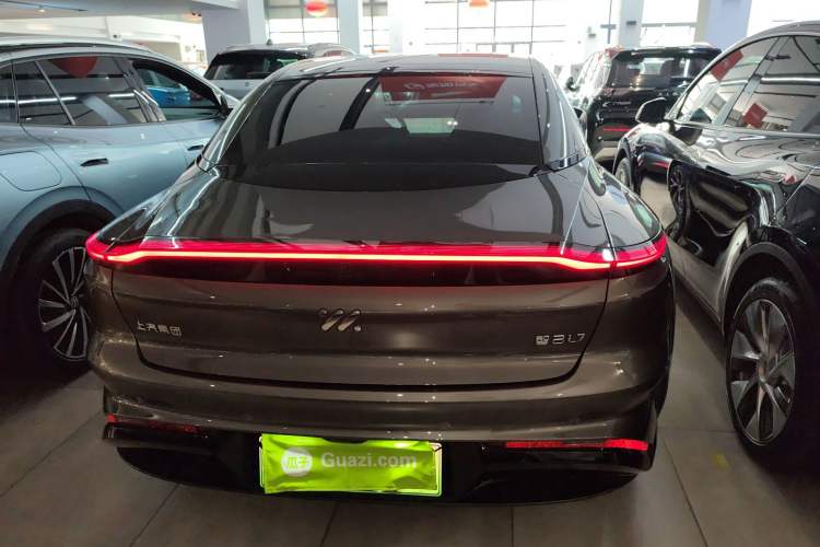 Used IM L7 2022 Dynamic Model Rear