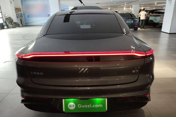 Used IM L7 2022 Dynamic Model Rear
