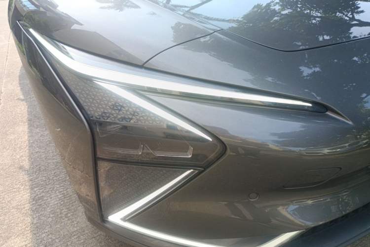 Used IM L7 2022 Pro Model Right Front Headlight