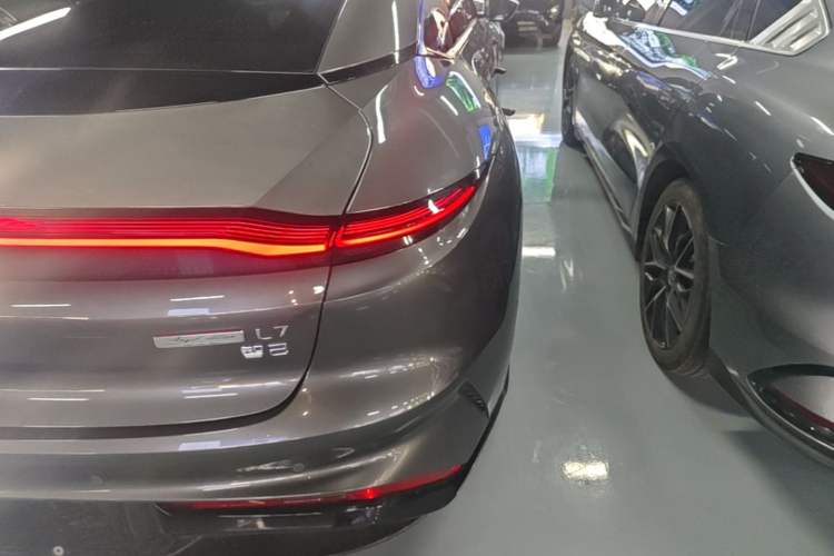 Used IM L7 2022 Pro Model Right Rear Taillight