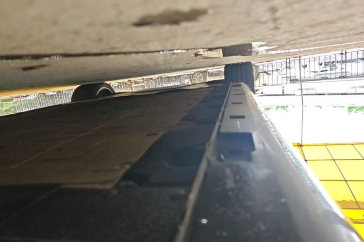 Used IM L7 2022 Pro Model Right Side Sill
