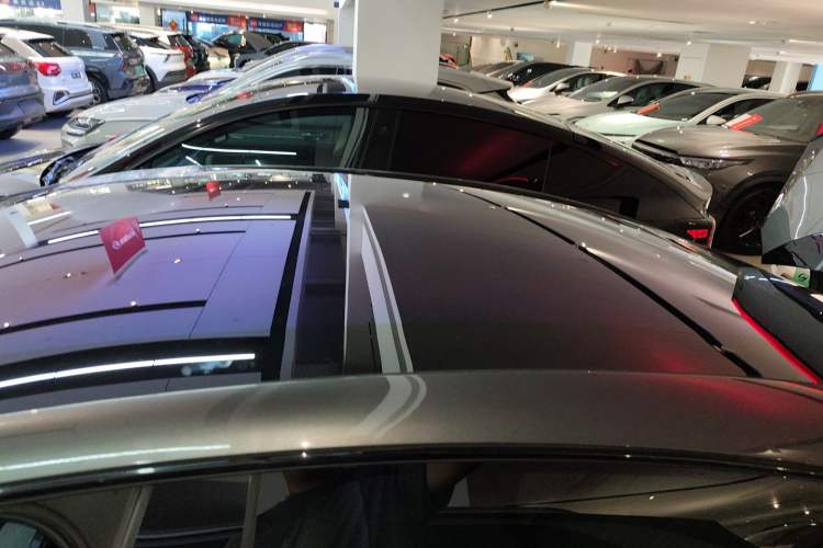 Used IM L7 2022 Dynamic Model Roof