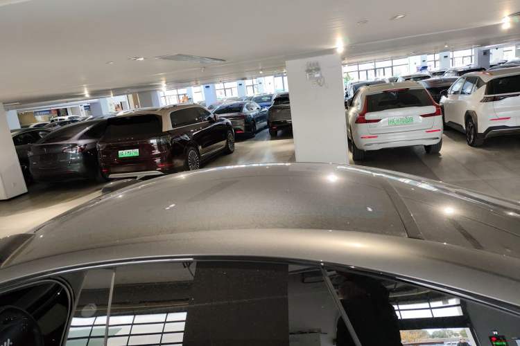 Used IM L7 2022 Dynamic Model Roof