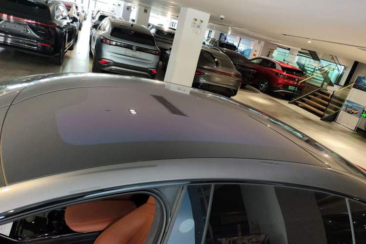 Used IM L7 2022 Dynamic Model Roof