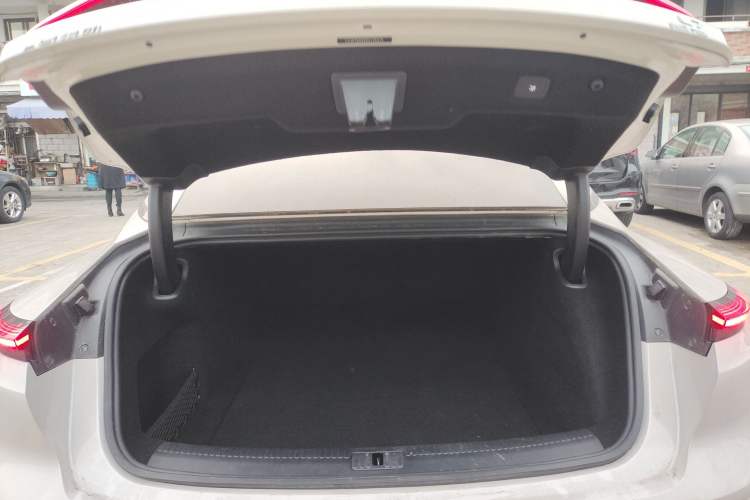 Used IM L7 2022 Pro Model Trunk