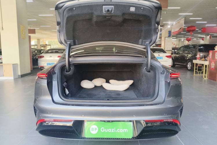 Used IM L7 2022 Dynamic Model Trunk