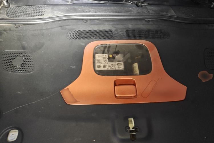 Used IM L7 2022 Dynamic Model Engine Bay