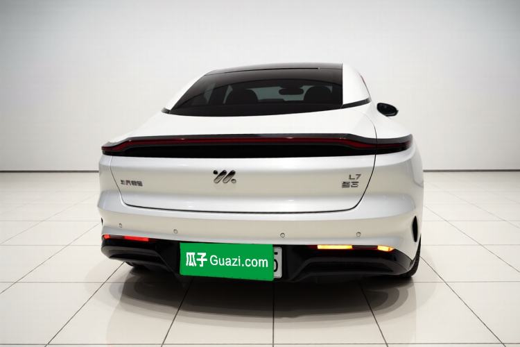 Used IM L7 2022 Dynamic Model Exterior 4