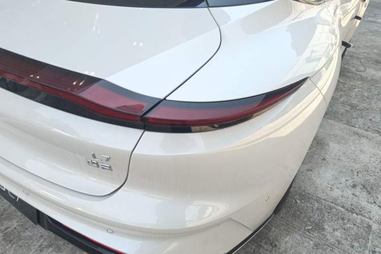 Used IM L7 2022 Dynamic Model Exterior 6