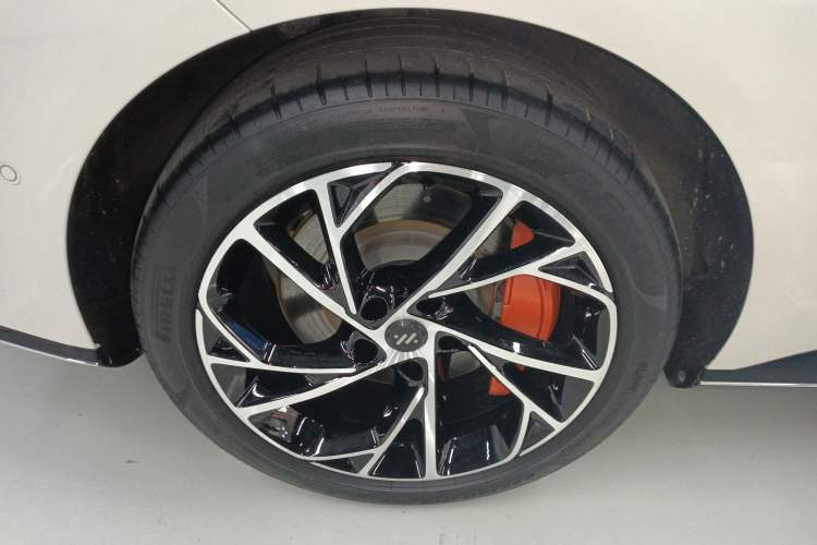 Used IM L7 2022 Dynamic Model Exterior 8